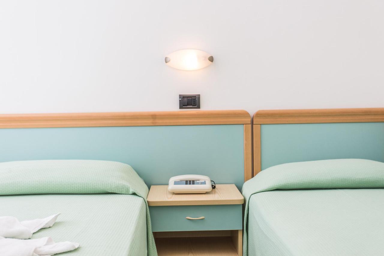 Hotel Costaverde Cesenatico Luaran gambar