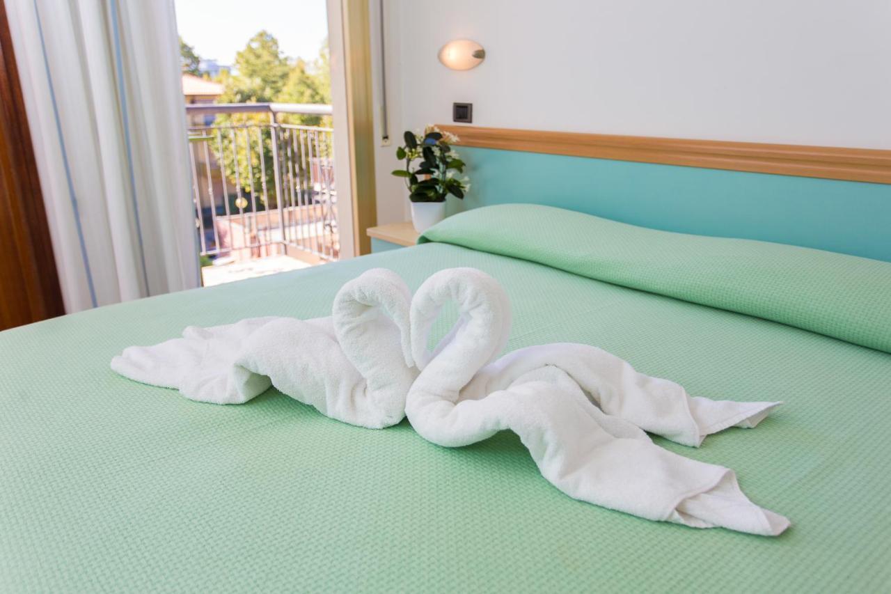 Hotel Costaverde Cesenatico Luaran gambar