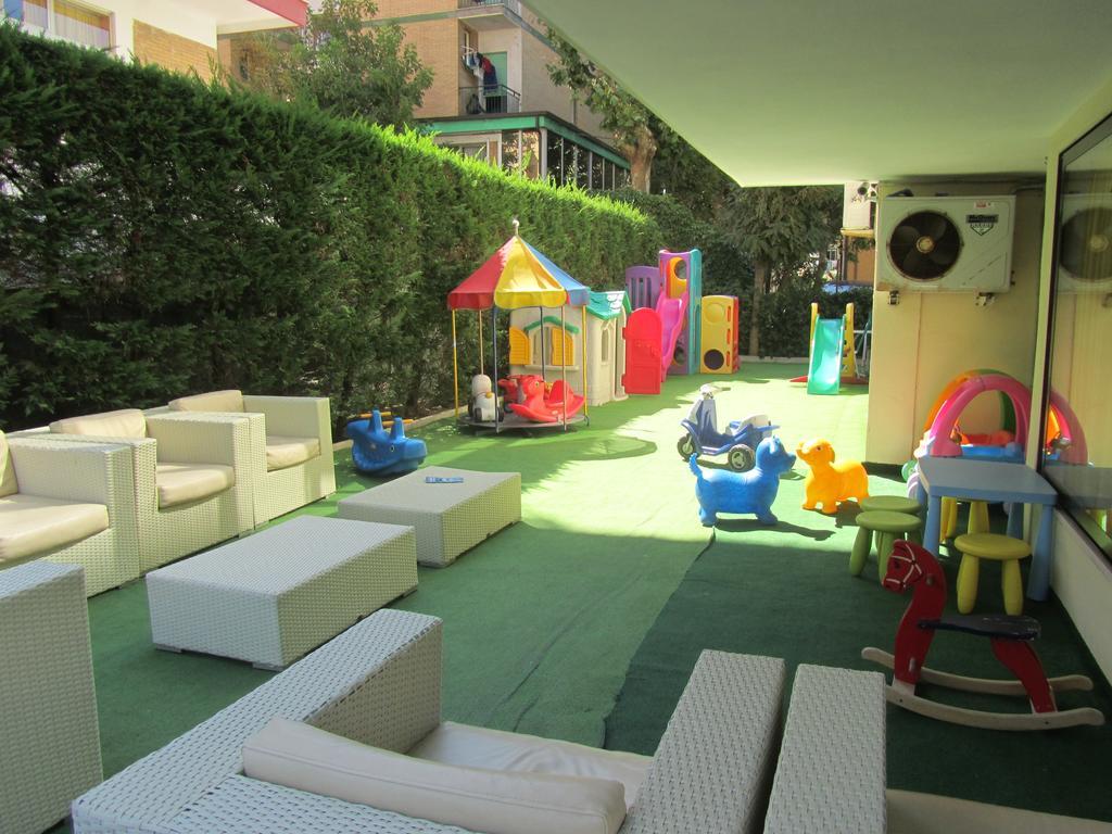 Hotel Costaverde Cesenatico Luaran gambar