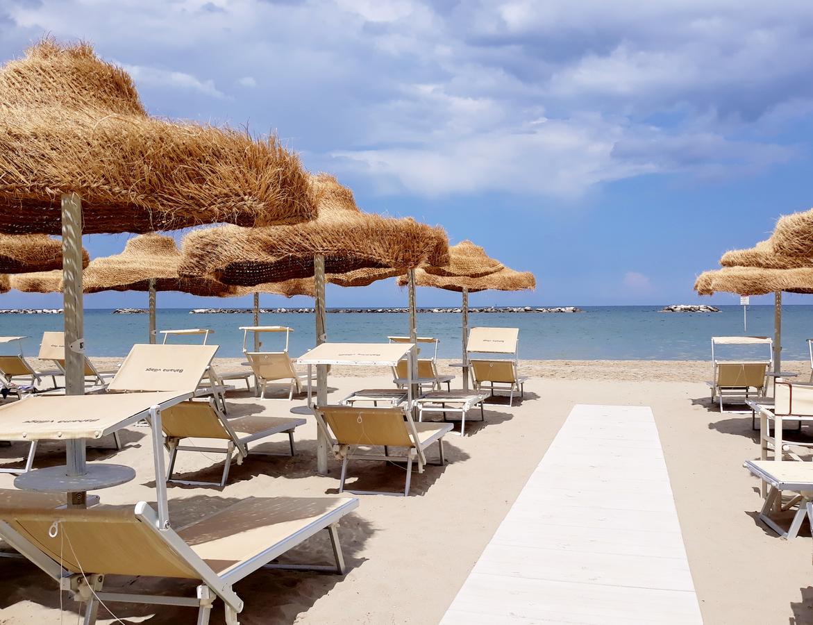 Hotel Costaverde Cesenatico Luaran gambar