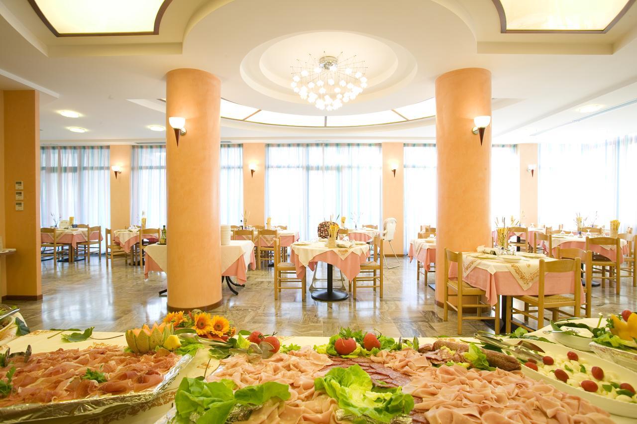 Hotel Costaverde Cesenatico Luaran gambar