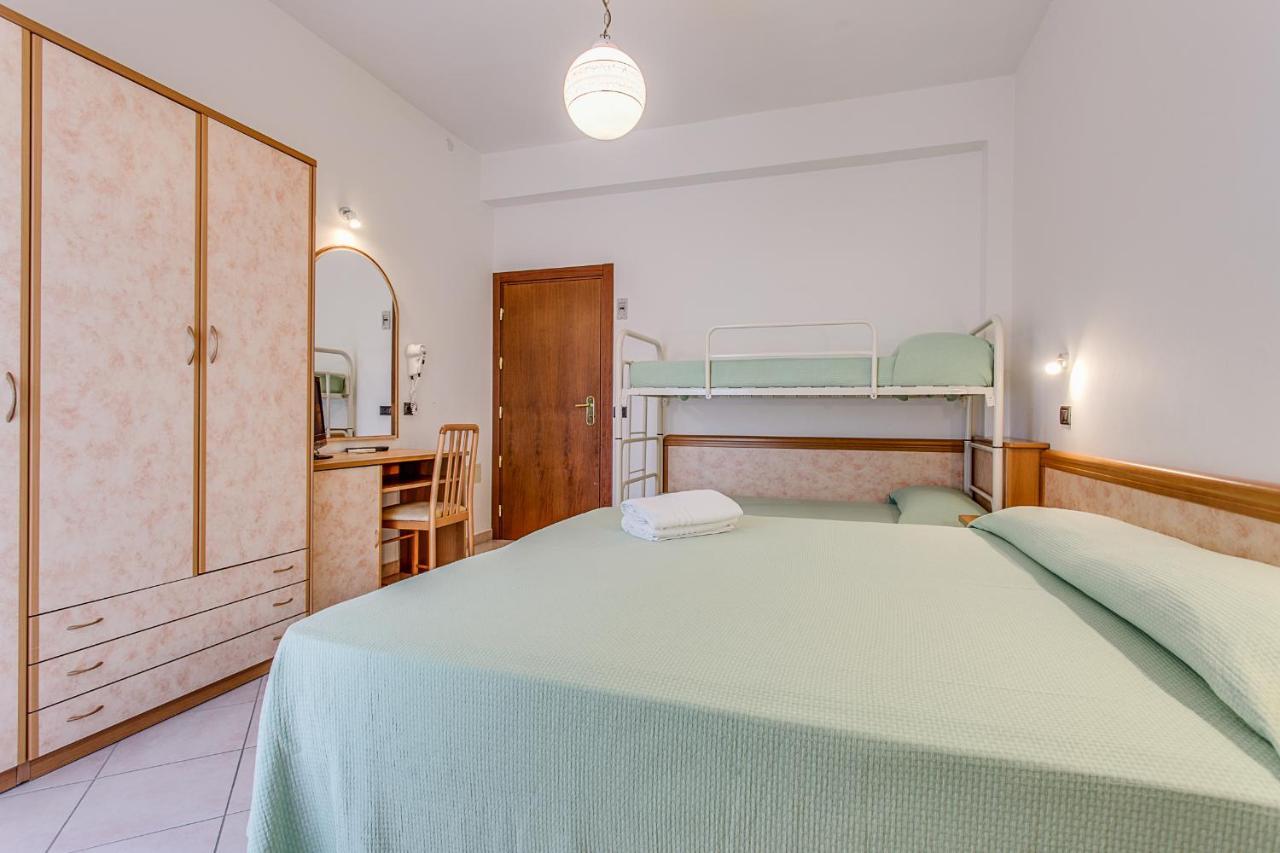 Hotel Costaverde Cesenatico Luaran gambar